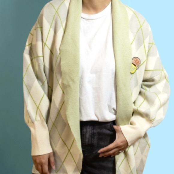 F•R•I•E•N•D•S Central Perk Argyle Cardigan Sweater Size L - Picture 13 of 13